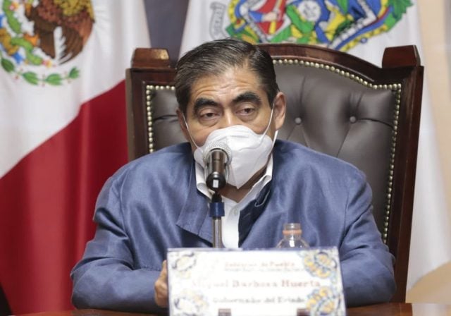 Barbosa acusa a diputados de defender a la IP tras no aprobarse la Reforma Eléctrica