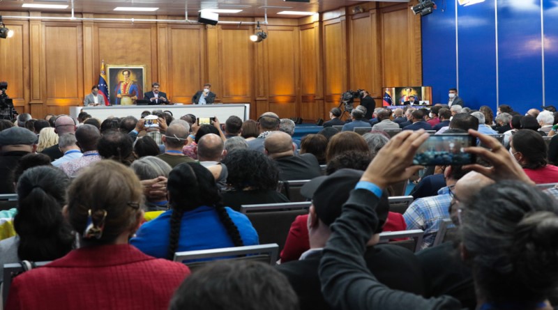 Cumbre Internacional contra el Fascismo: Cuando la verdad es irrebatible