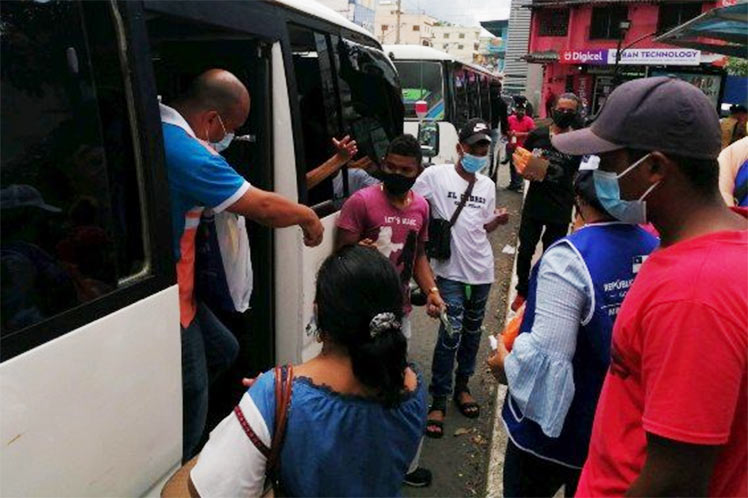 Transportistas seguirán con el paro de los servicios en Panamá Oeste