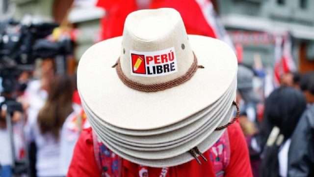 Perú Libre presentó proyecto de reforma constitucional para adelantar elecciones generales a 2023