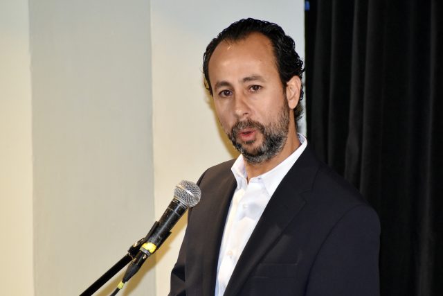 Justifica Bernardo Arrubarrena denuncias por nuevo salario de Eduardo Rivera