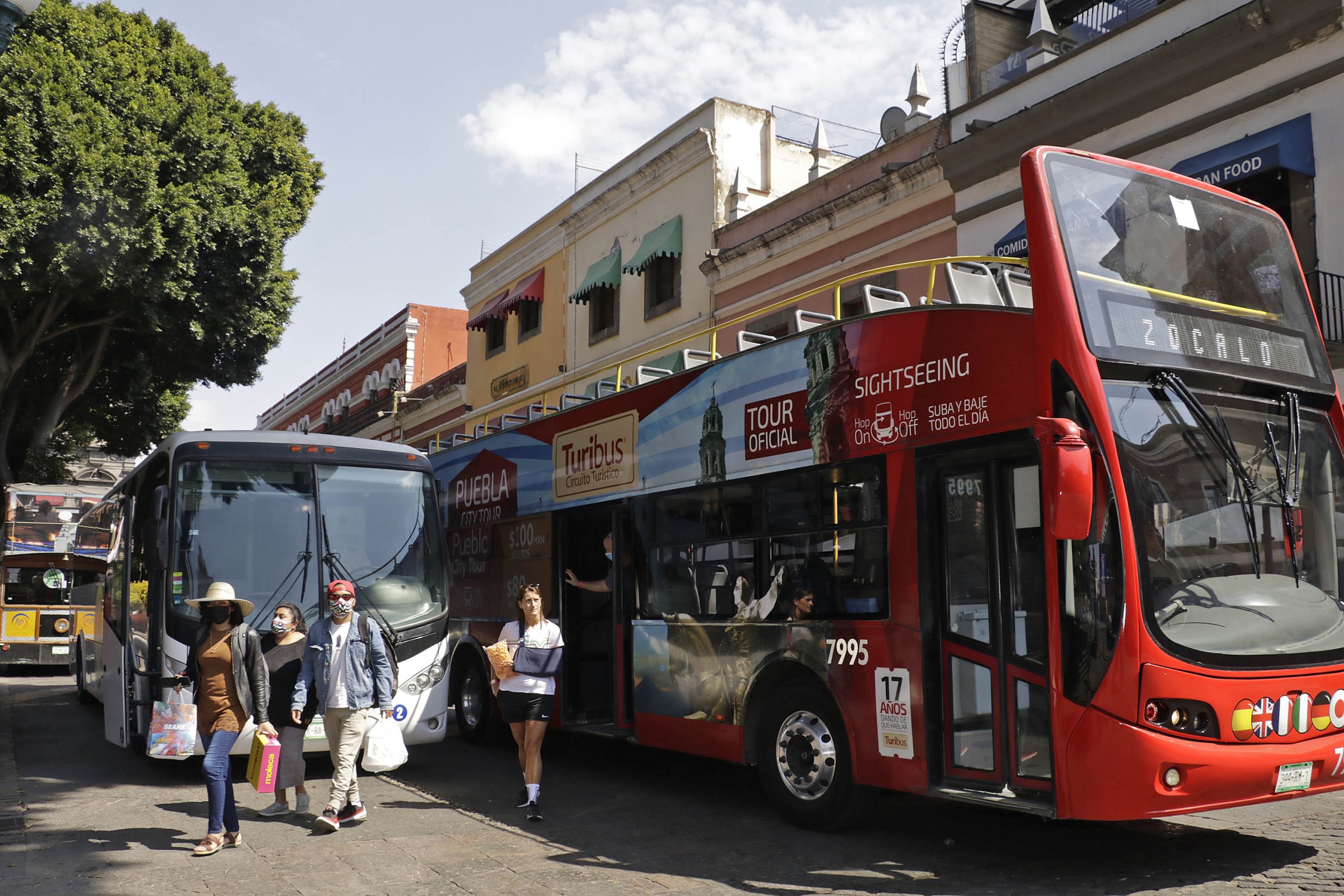 Comuna concesionará estacionamiento de autobuses turísticos