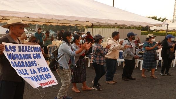Continúan las protestas en Guatemala contra la corrupción judicial