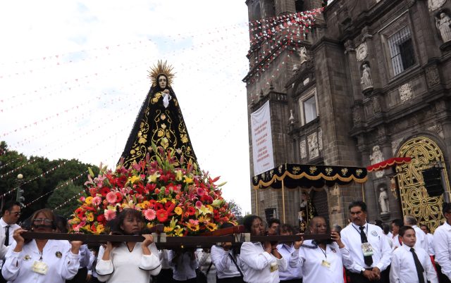 Más de 100 mil personas espera la Procesión de Viernes Santo en Puebla