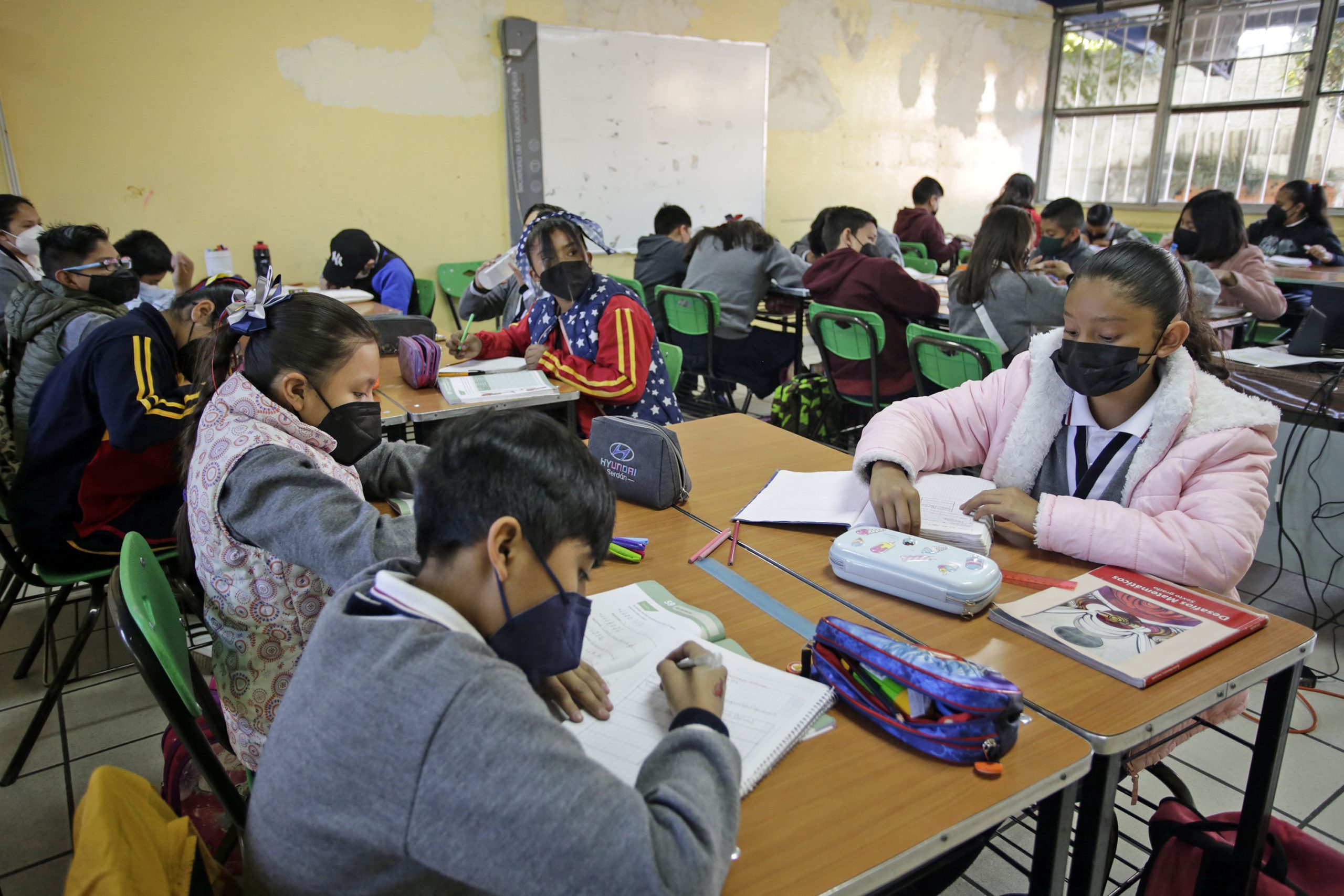 Alumnos del Centro Escolar Gustavo Díaz Ordaz vuelven a verse