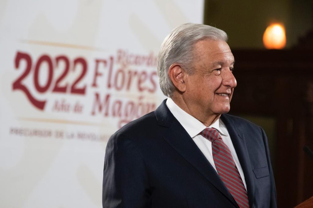 Mayoría de víctimas son de origen mexicano: AMLO sobre tiroteo en Texas