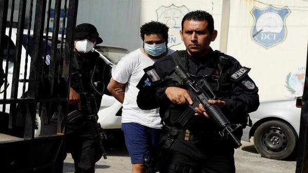 Denuncian posibles detenciones secretas en El Salvador