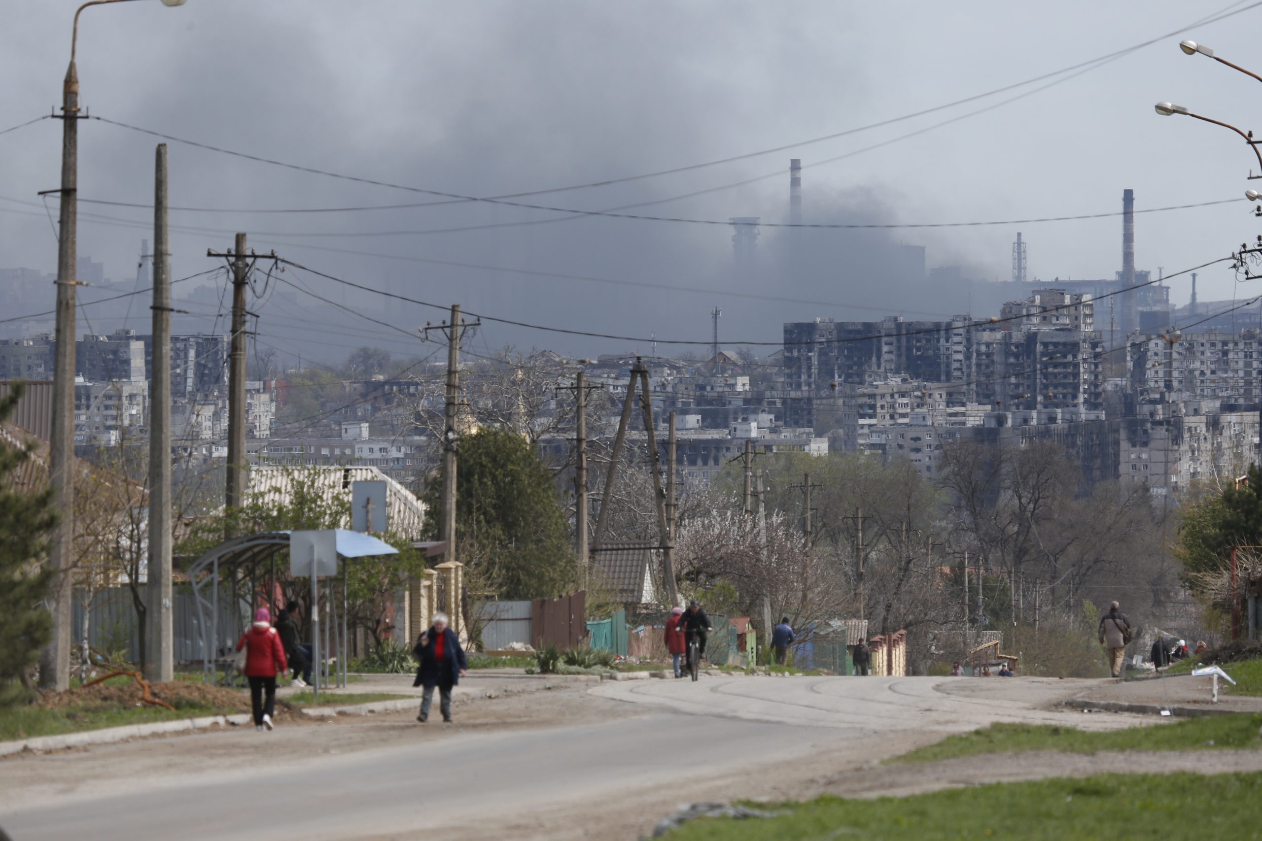 Fuerzas rusas «liberan por completo» planta de Azovstal en Mariúpol