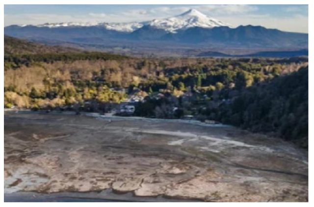 El agua liberada en el lago Caburgua: Las acciones mapuche para recuperar un hilo de vida