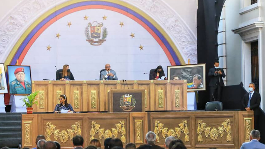 Inicia una investigación en Venezuela después de que exjefe del Pentágono revelara que Trump propuso asesinar a Maduro