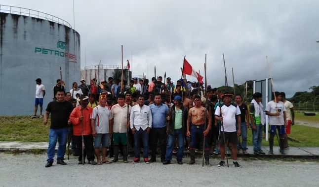 Indígenas peruanos toman una estación de oleoducto en protesta por incumplimientos de la estatal Petroperú