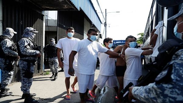 Organizaciones humanitarias reportan más de 330 violaciones de DD. HH. en El Salvador