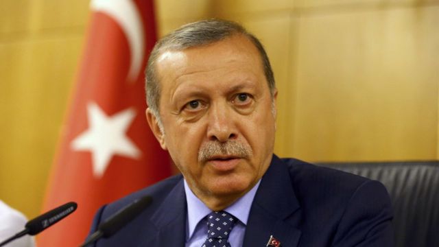 Turquía no tiene una «actitud positiva» sobre intenciones de Finlandia y Suecia de unirse a la OTAN