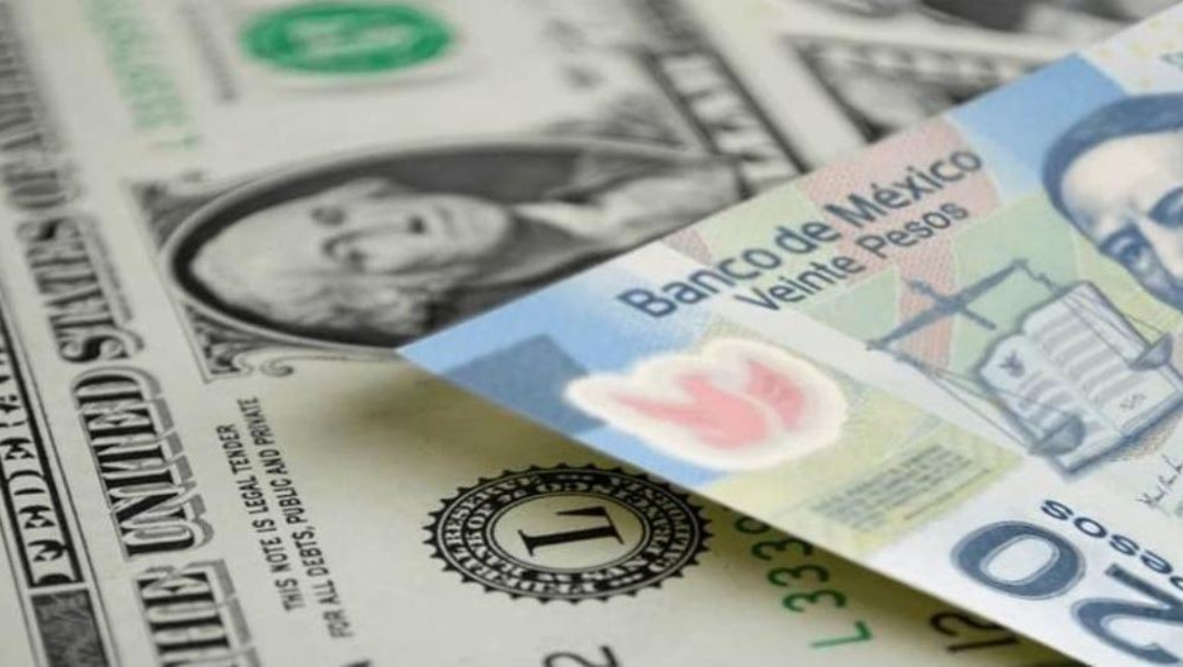 Dólar cotiza en 20.10 pesos