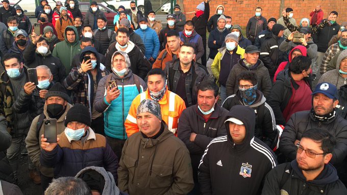Trabajadores subcontratistas de ENAP mantienen huelga sin toma de accesos: Se espera una reunión con autoridades