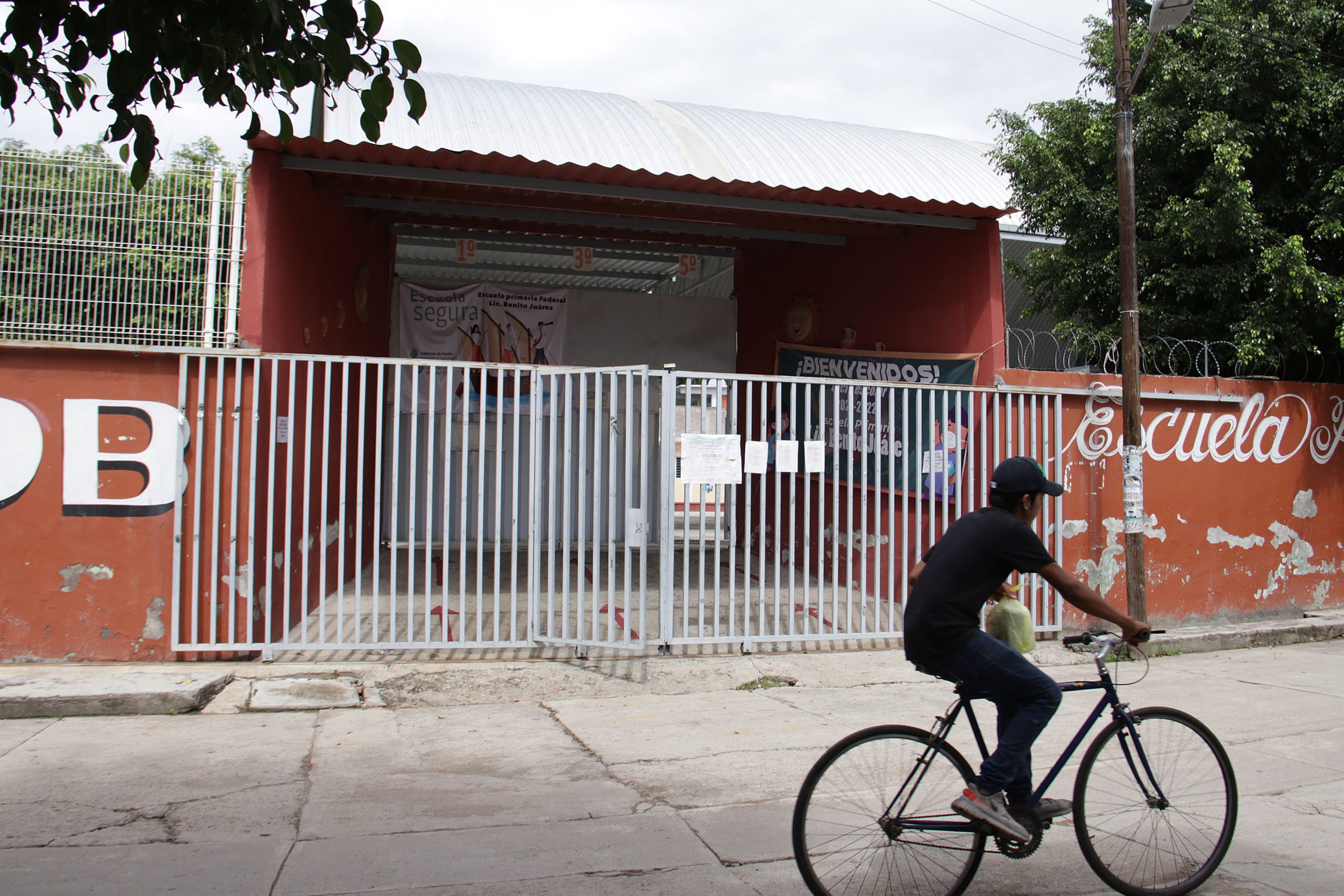 Gobierno de Puebla rehabilitará 51 escuelas en 24 municipios, incluida la capital 