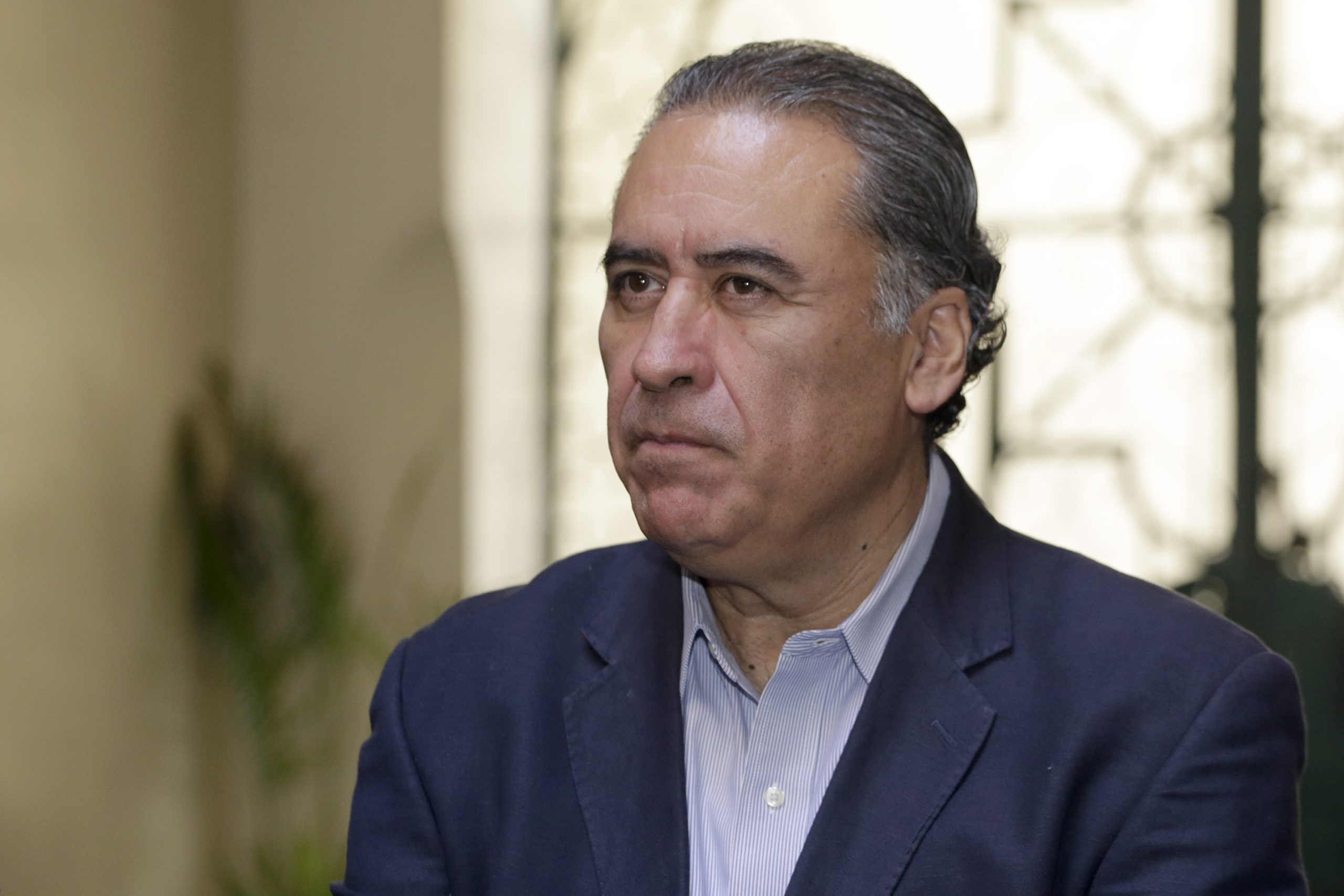 Humberto Aguilar considera un exceso de la UIF el extrañamiento a la FGE