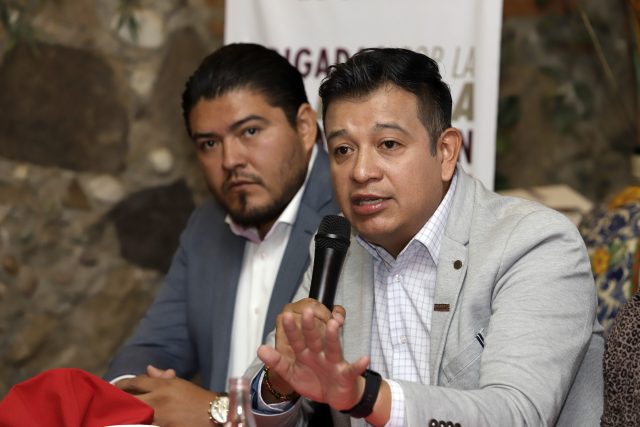 Aristóteles Belmont defiende a Mier Velazco de acusación por lavado de dinero
