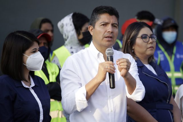 Eduardo Rivera sí violó veda electoral, determina Tepjf