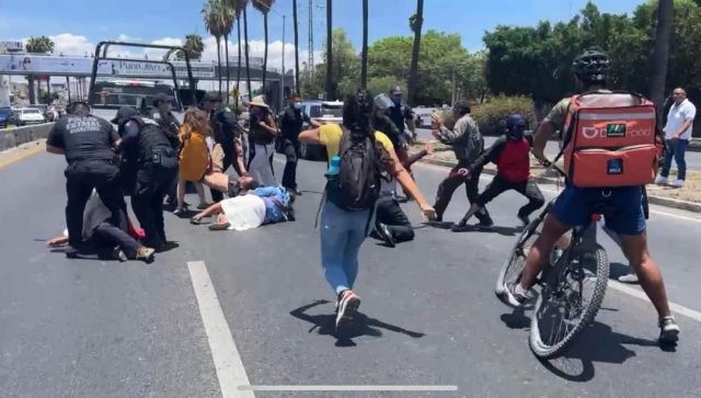 Manifestación Querétaro por el Agua Potable