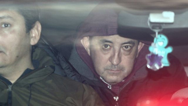 Condenan a 15 años de cárcel a excanciller del Arzobispado de Santiago por violación y abuso sexual reiterado de menores