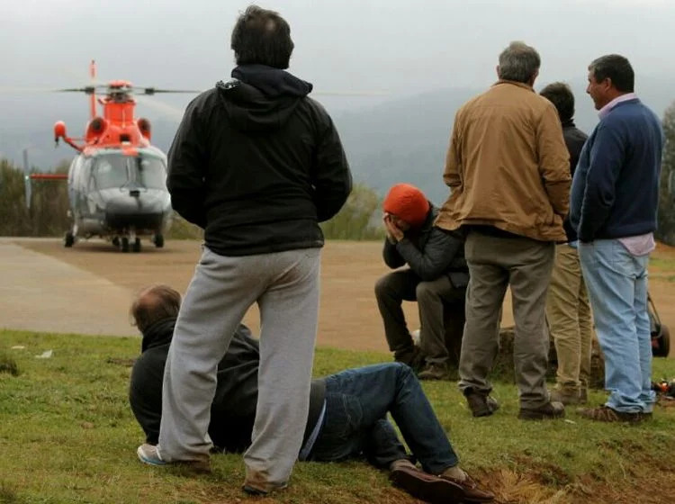 Hijos de piloto deben indemnizar a familiares de muertos en vuelo hacia Isla Mocha: Buscan que se condene al Fisco por negligencia