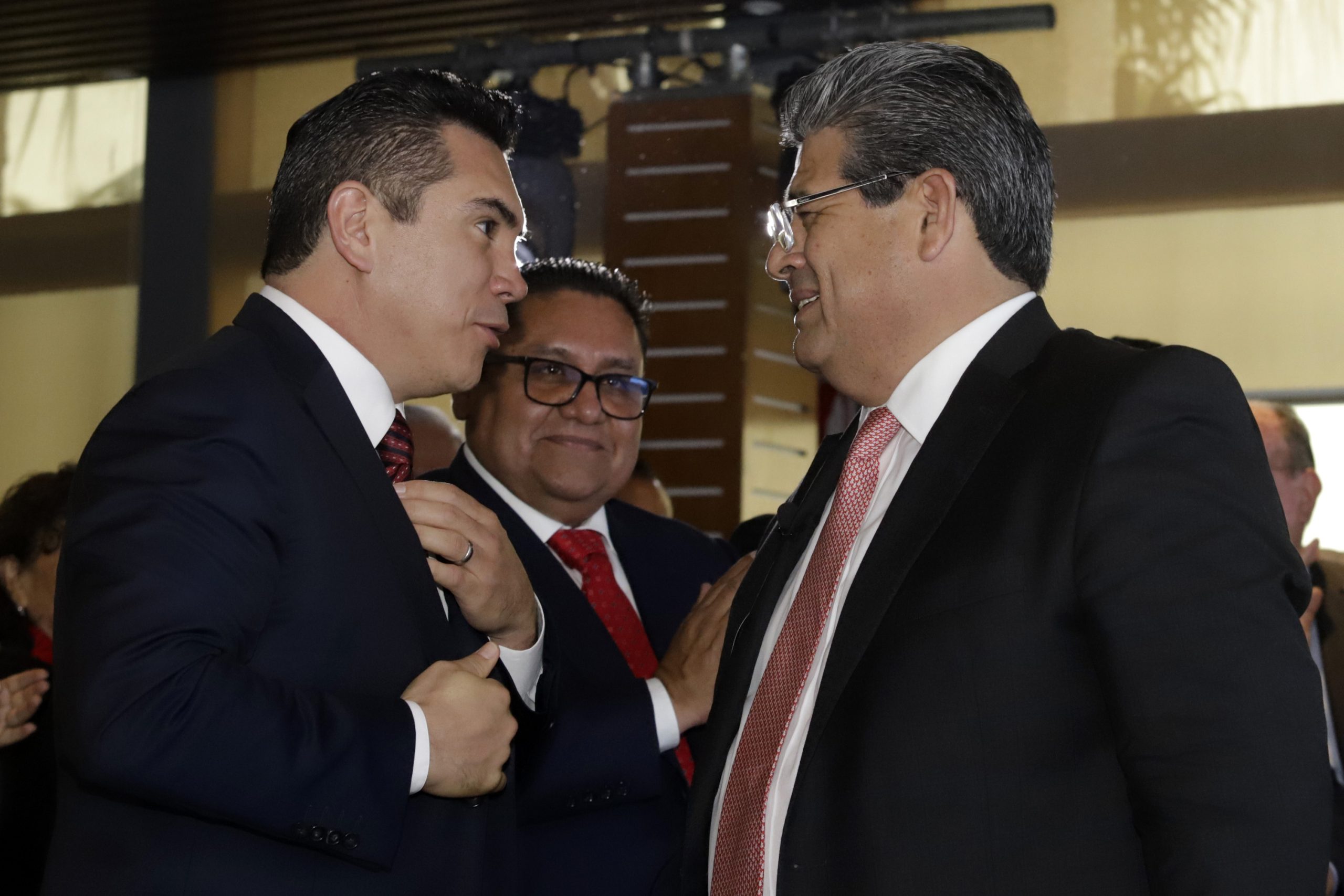 PRI Puebla en defensa de ‘Alito’ Moreno; acusan hostigamiento contra el partido