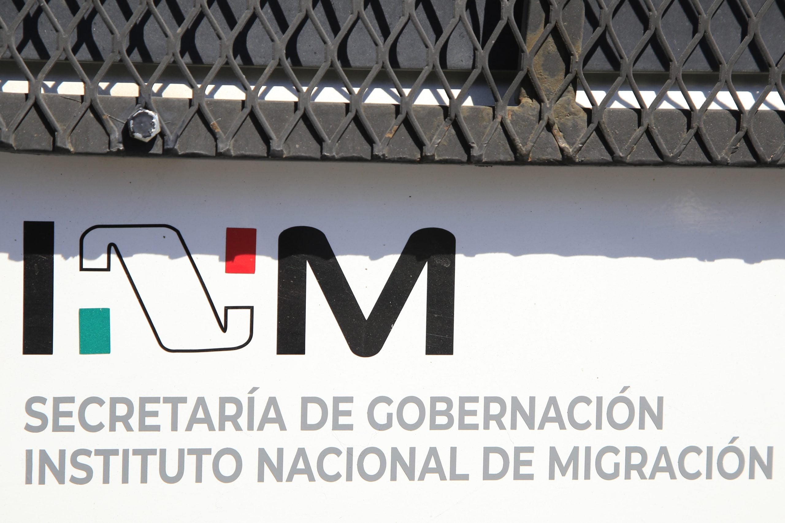 INM otorga permisos a 7 mil miembros de caravana migrante México