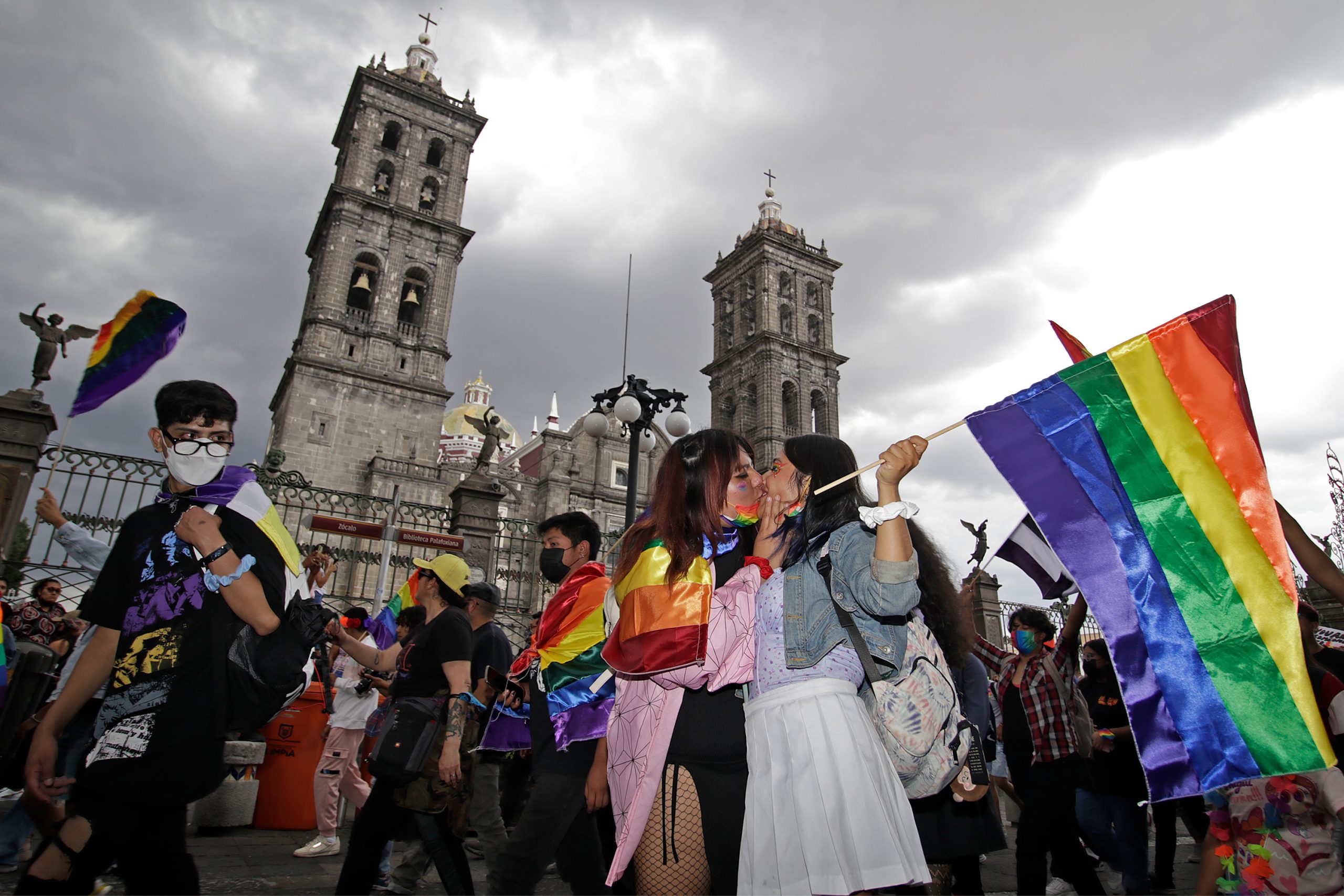 Políticos de Latam no resuelven los problemas de fondo de la comunidad LGBT+: activistas