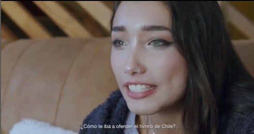 actriz Noelia Narvaez en propaganda del Rechazo