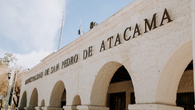 Respuesta al olvido y la desidia: Comunidades atacameñas se toman escuela de Toconao