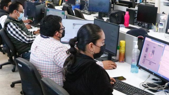 Personas en su computadora