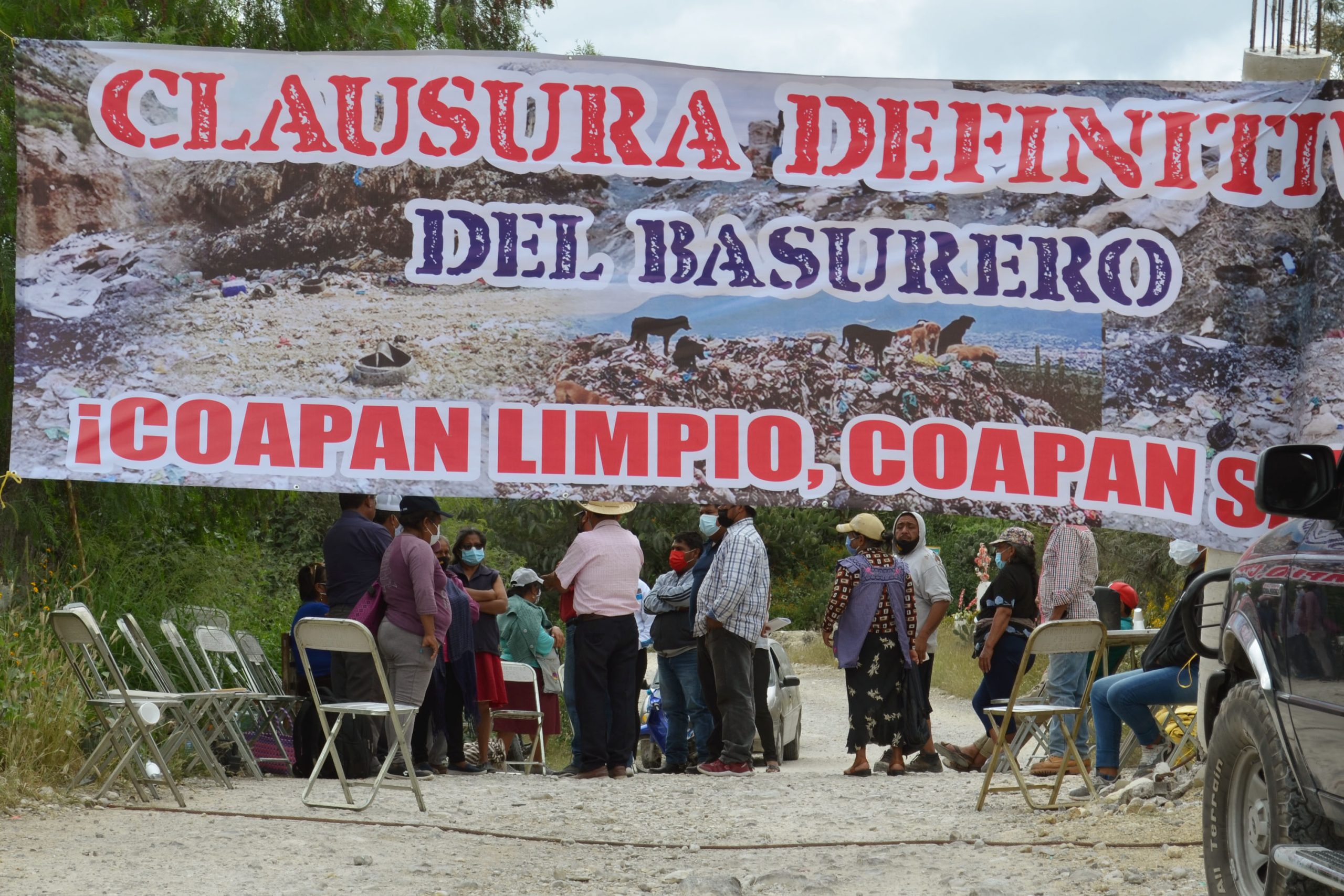 Exigen pobladores de Santa María Coapan cierre definitivo del relleno sanitario