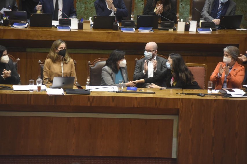 Cámara de diputados acoge cuestión previa y rechaza la acusación constitucional contra ministra  Izkia Siches