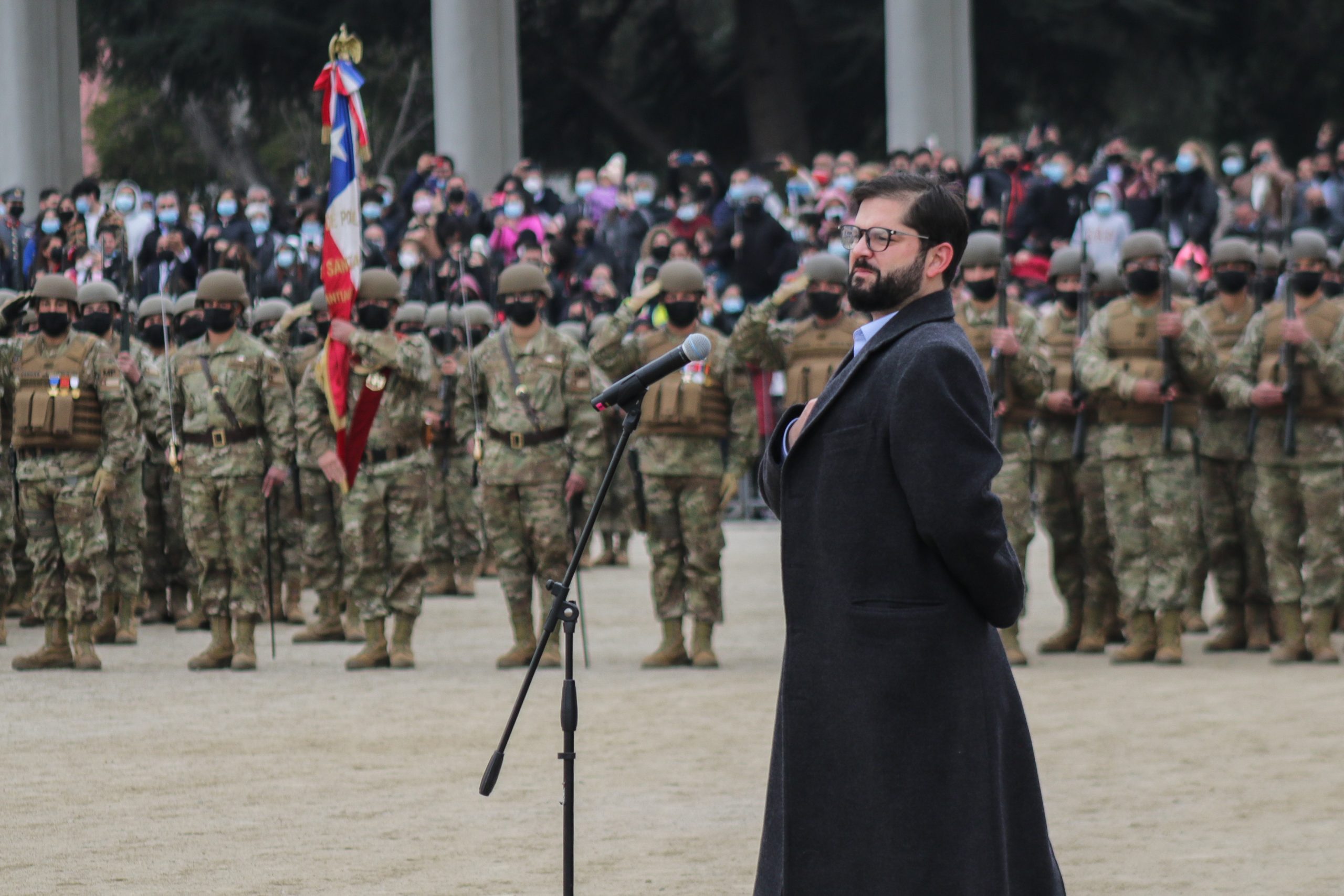 Presidente Boric asiste a ceremonia de juramento a la bandera en Maipú