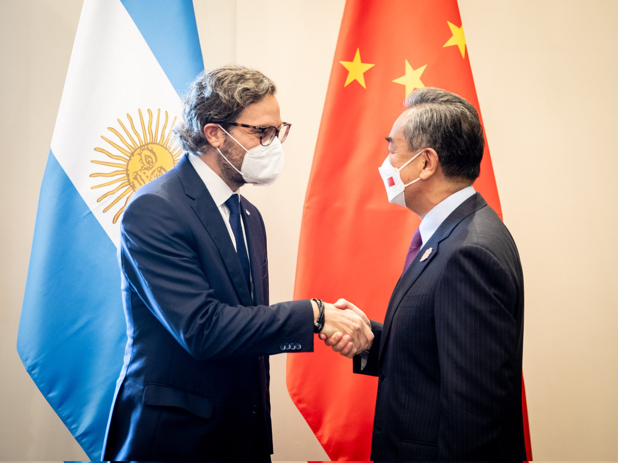 Argentina informó que China le otorgó formalmente el apoyo para su ingreso al BRICS