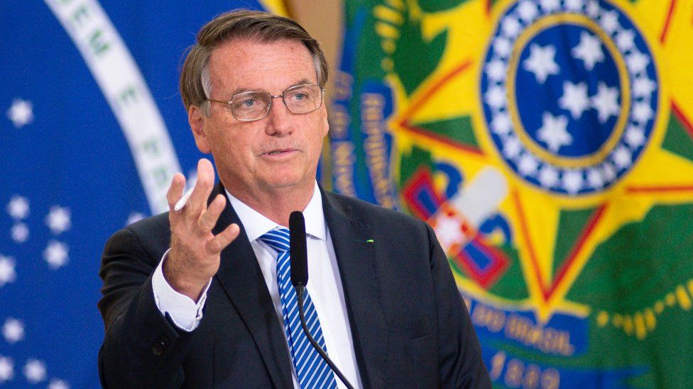 «Es casi seguro»: Bolsonaro afirma que logrará acuerdo para comprar diésel «mucho más barato a Rusia»