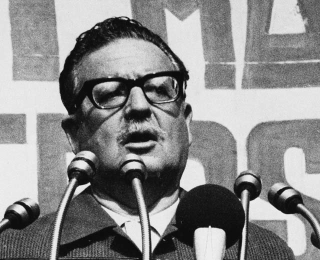 Salvador Allende y la Nueva Constitución: sepultura de la violencia socioeconómica de la oligarquía chilena