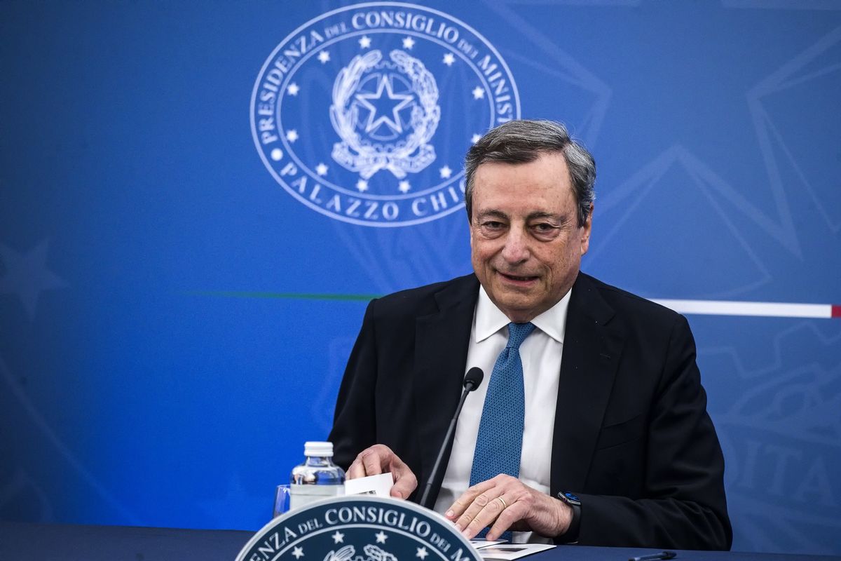 Mario Draghi renuncia a ser primer ministro de Italia; presidente rechaza dimisión