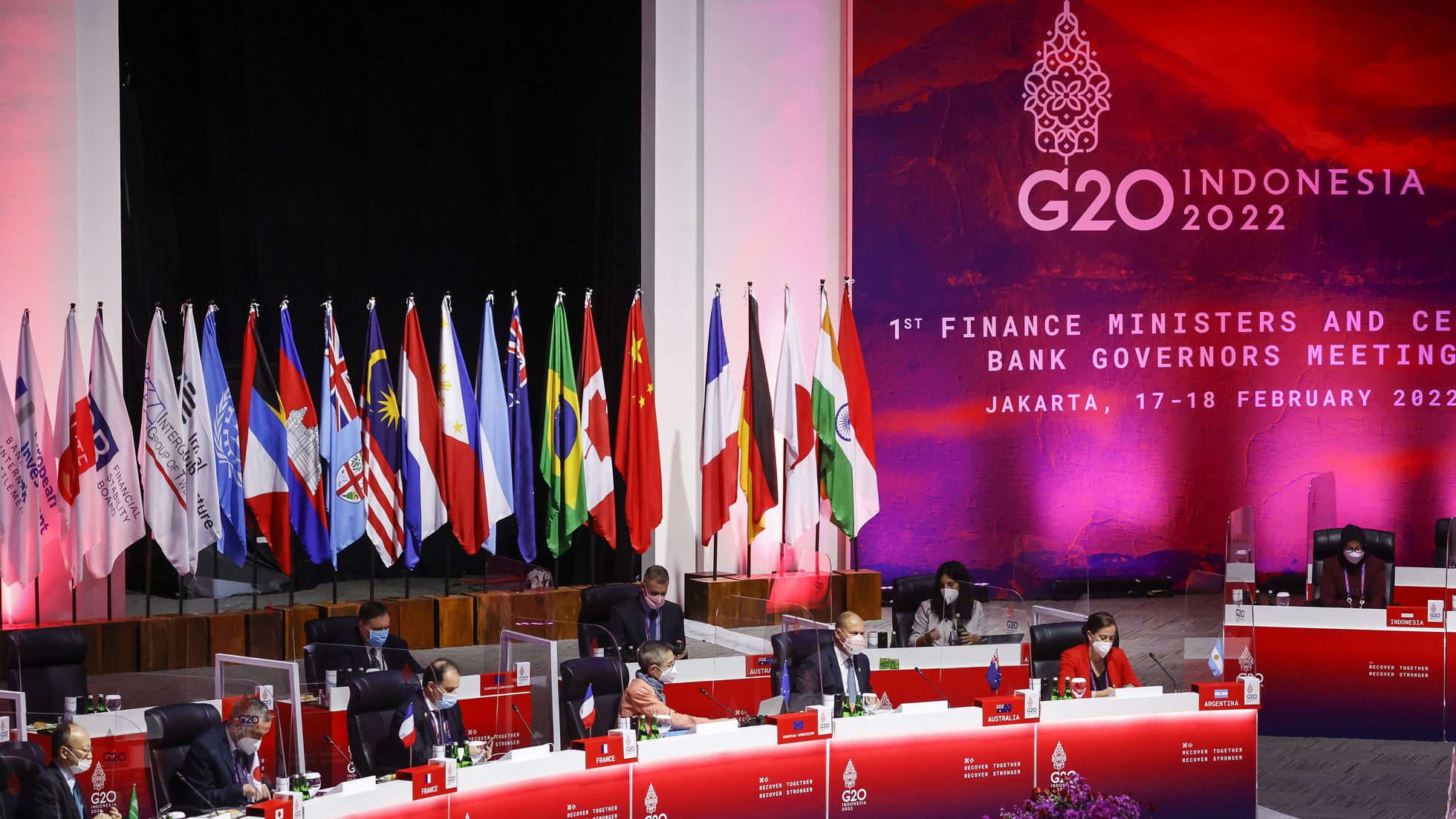 ¿Menos sanciones?: OMC pide mesura a países del G20 para no dañar la economía internacional