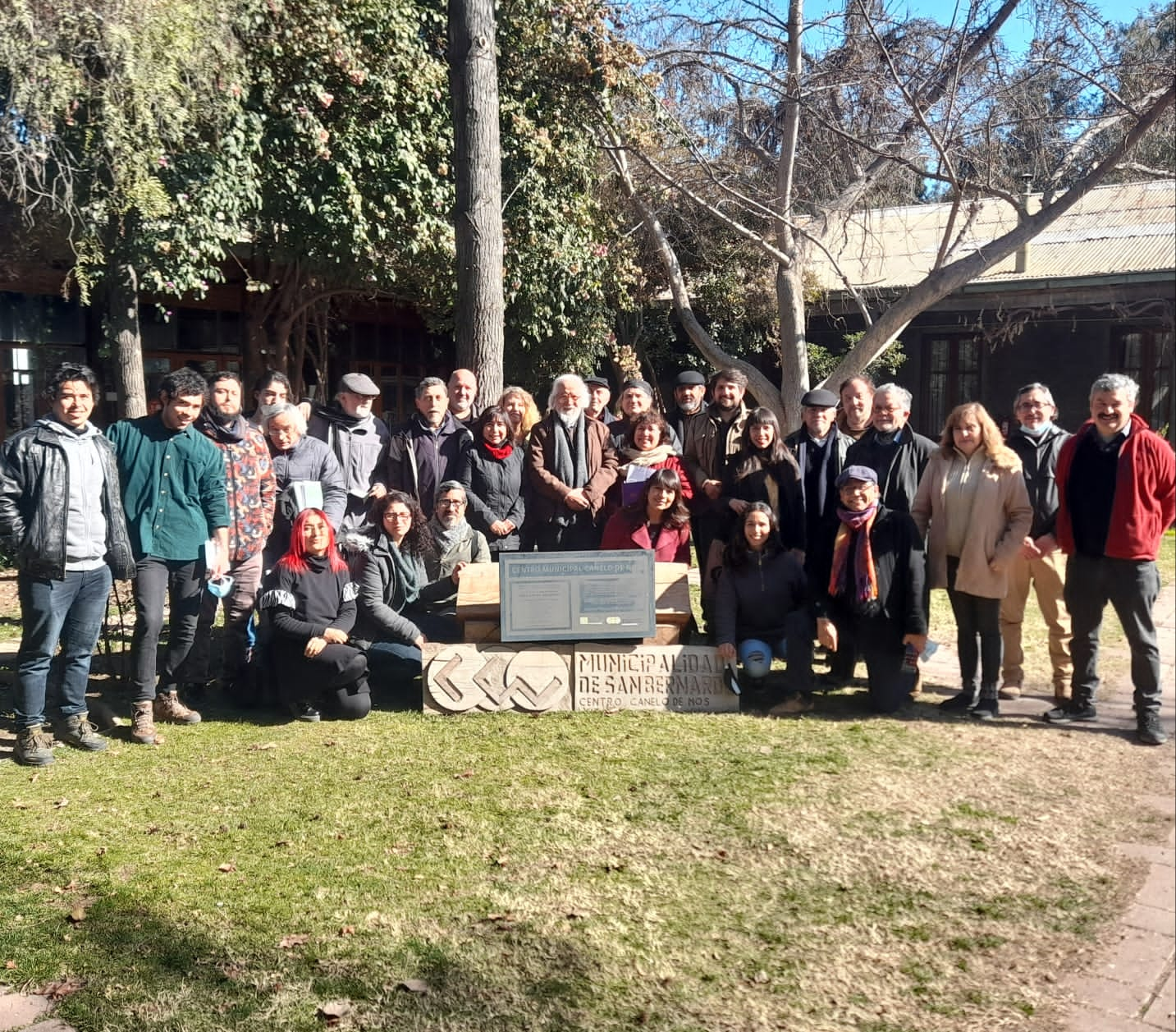 Con éxito prosigue curso taller sobre “Expoliación de la ciudadanía política” impartido por Gabriel Salazar en Canelo de Nos, de San Bernardo