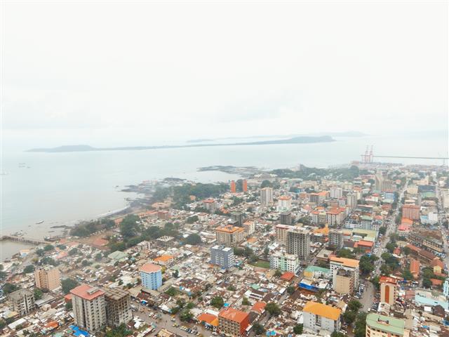 Tensa calma en la capital de Guinea tras las protestas contra la junta militar