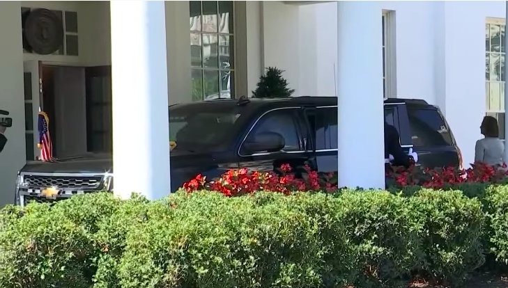 Llega AMLO a la Casa Blanca para su reunión con Biden