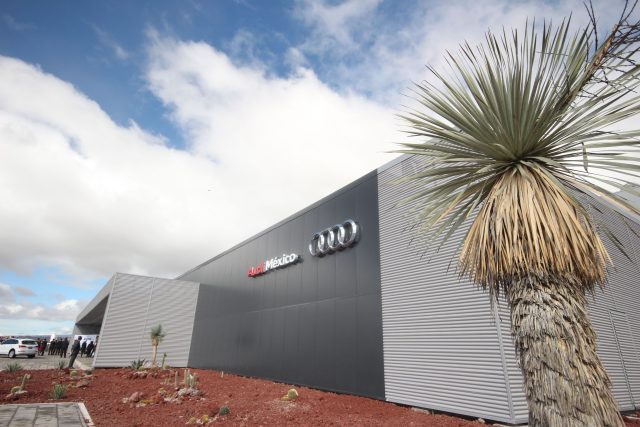 Audi y sindicato evitan la huelga con aumento  salarial de 9.4