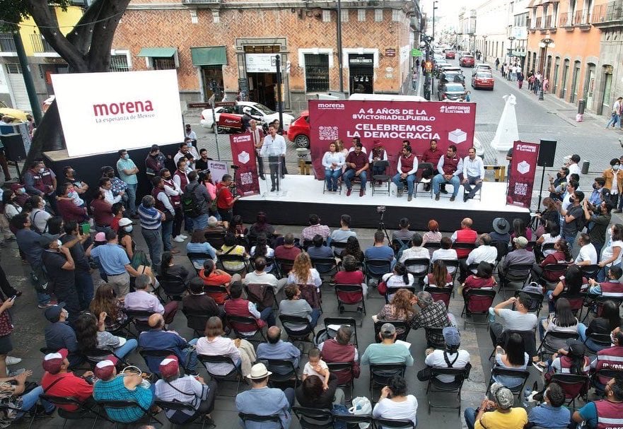 Apoyan morenistas Reforma Electoral de AMLO en Puebla