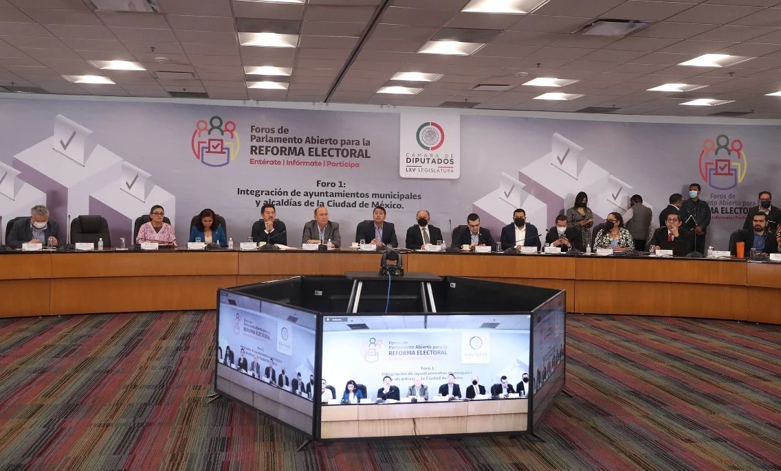 Discusiones entre PAN y PT «inauguran» primer foro sobre reforma electoral