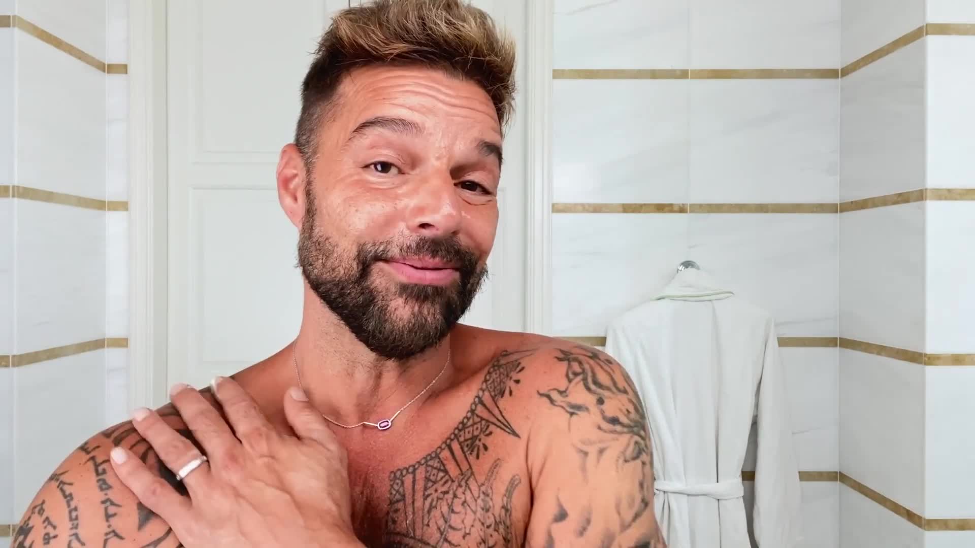 Ricky Martin es denunciado por violencia doméstica