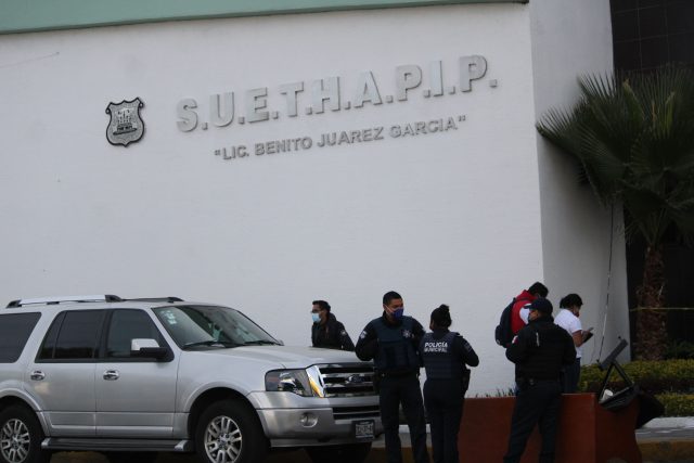 Disidencia sindical acusa a Comuna de retener sus bonos y salarios