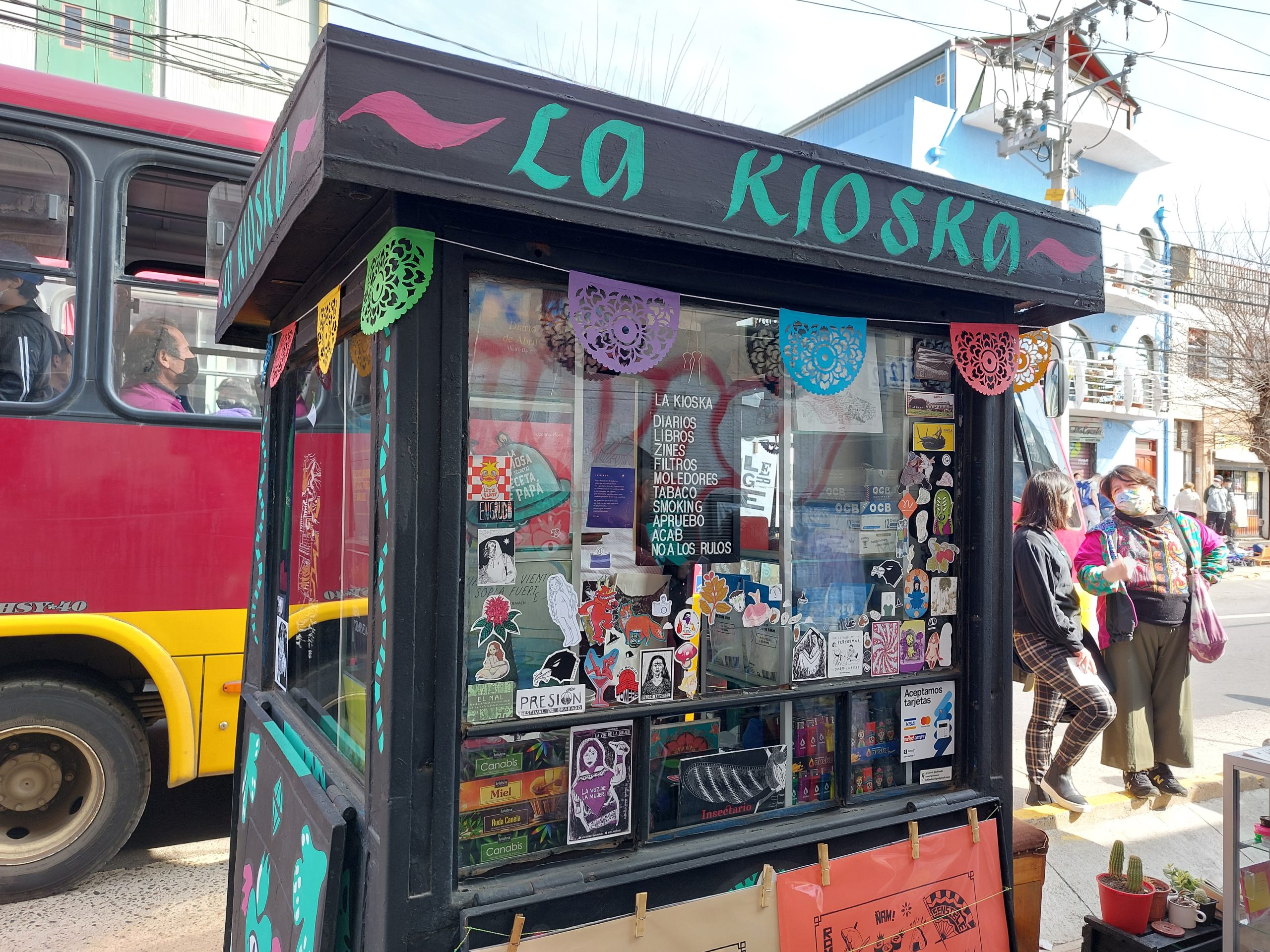 «La Kioska»: las suplementeras en el corazón de Playa Ancha