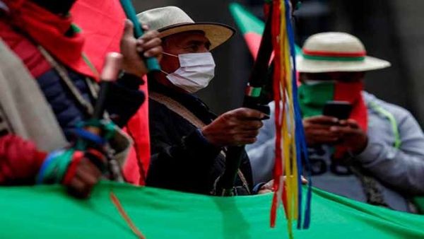 Indígenas en Colombia denuncian estar amenazados por grupos armados en el Cauca